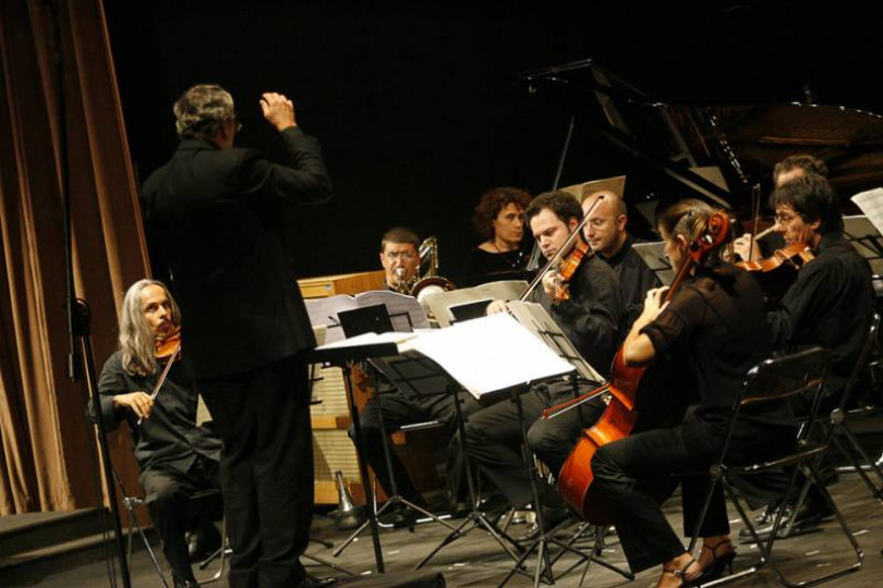 “Rondò”: la bacchetta passa agli allievi. Due appuntamenti in Sinagoga, teatro a Trino, Frasinè d’Amson