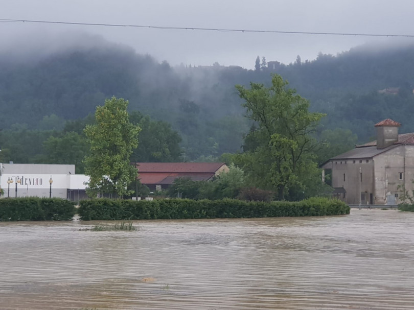 VIDEO - Gaminella: un fiume di acqua e di fango dopo la notte di tempesta