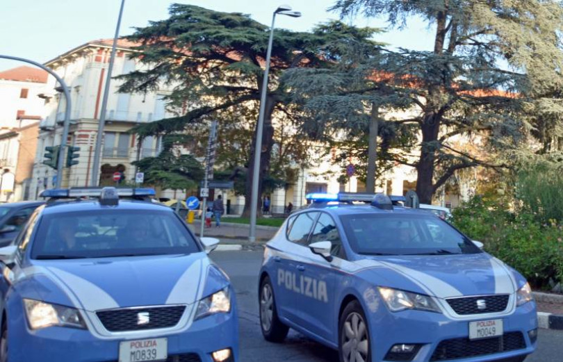 Polizia, controlli nella città. Ispezionati anche due circoli privati e un locale pubblico