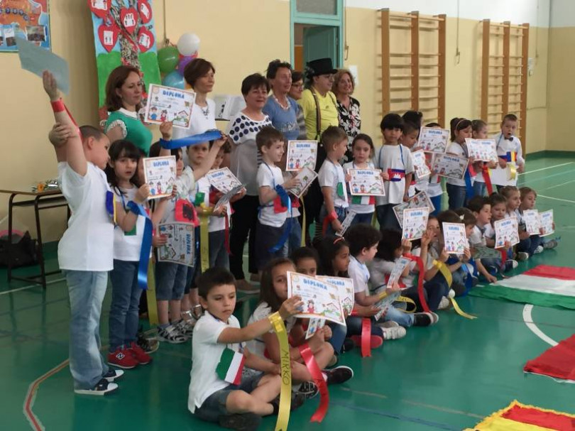 Quando la scuola non è solo scuola: le “mille” bandiere della Venesio