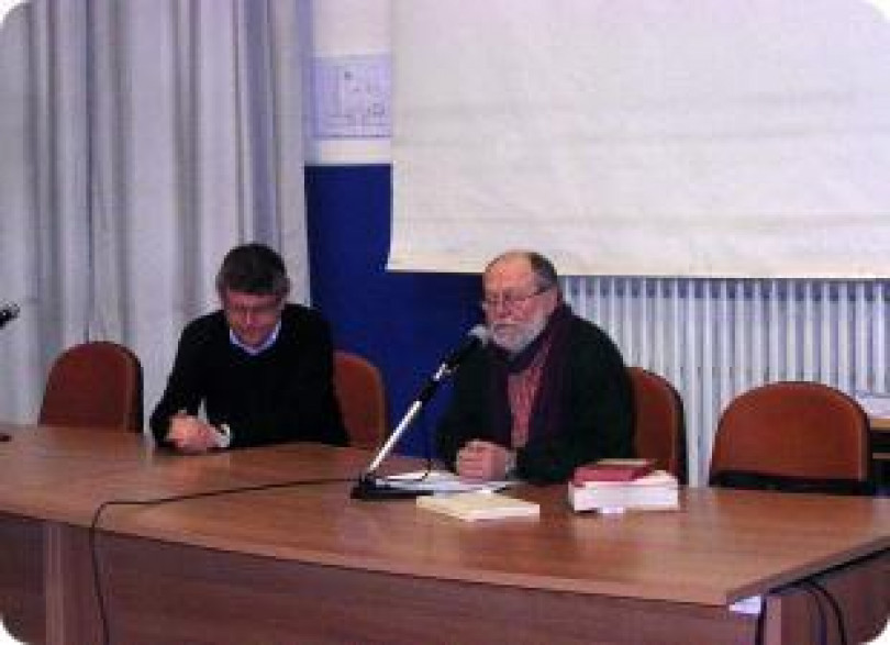 Gianni Abbate e Ulisse: l'ex preside torna fra gli studenti per una splendida chiacchierata