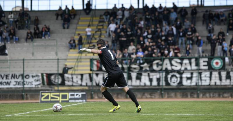 Calcio, novanta minuti per la gloria: Casale e ValeMado oggi si giocano il campionato <b>Dalle 15 tutte le gare live</b>