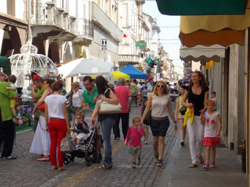 Un altro weekend di feste in Monferrato e ritorna l'antiquariato a Casale