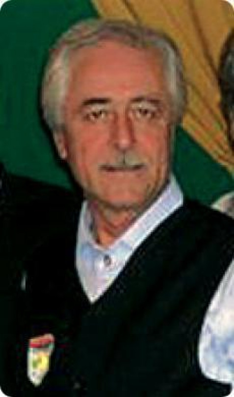 Malore mentre nuota, muore monferrino. Mercoledì i funerali