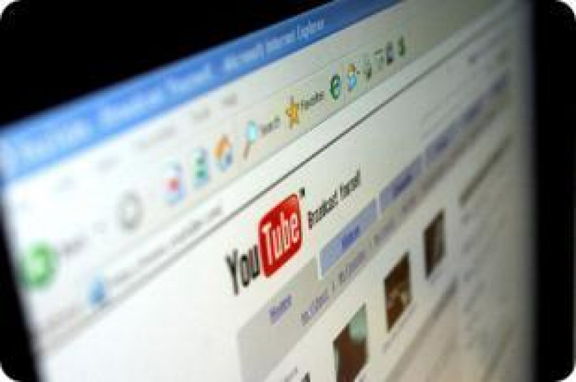 Casale su YouTube: di tutto e di più. Cliccate sulle parole sottolineate per vedere i video.