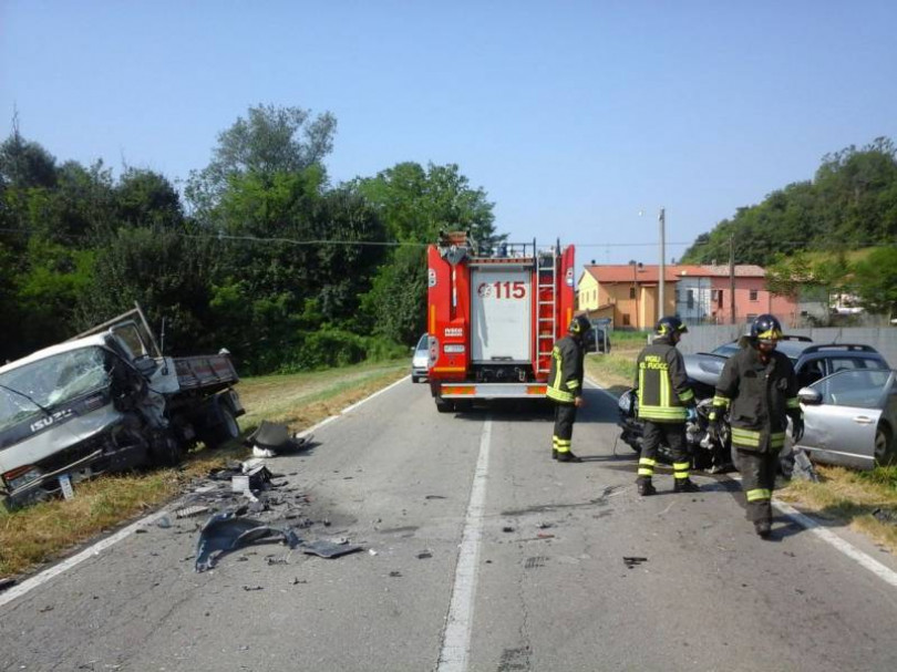 Scontro sulla Provinciale a Cerrina, due feriti