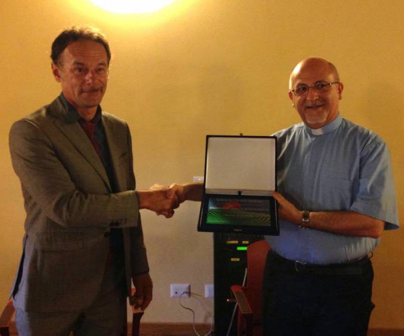 La Diocesi viaggia su internet: il wireless arriva in parrocchia