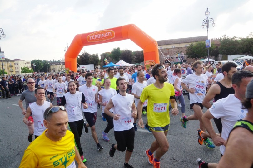 Oggi, venerdì, si corre la Stracasale. In omaggio con 