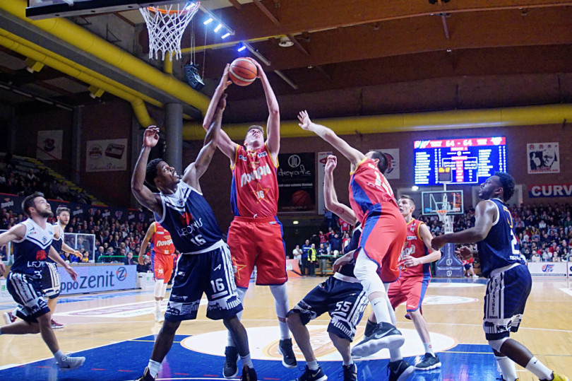 Una Novipiù ancora in emergenza domenica affronta Treviglio al 