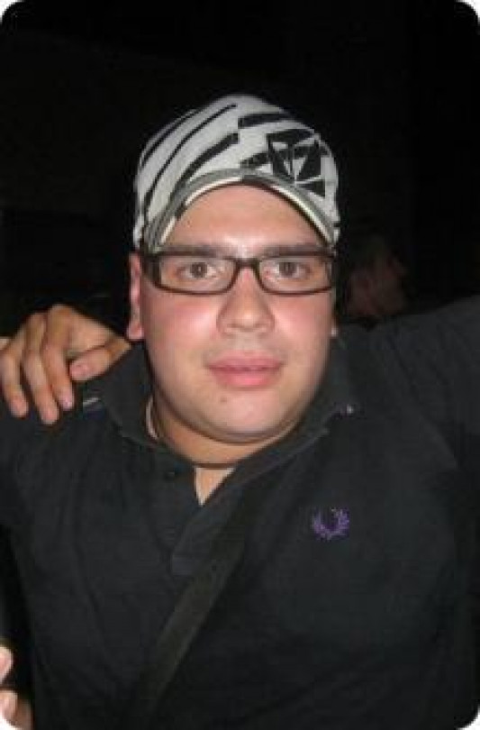 Alessandro non ce l'ha fatta: non è bastato il trapianto di midollo - Funerali giovedì pomeriggio al Ronzone