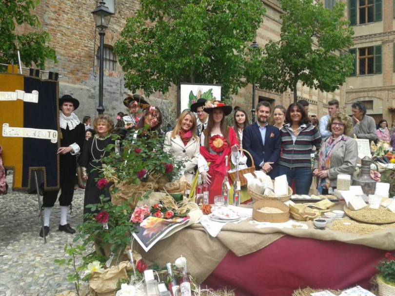 Riso & Rose: il Monferrato in fiore con mercatini, mostre, degustazioni, incontri culinari, visite e passeggiate