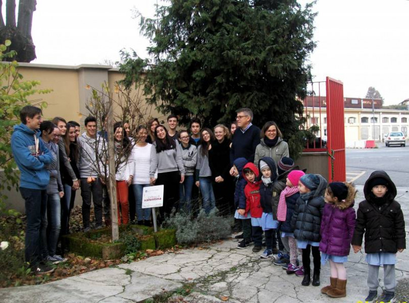 Violenza sulle donne, a Casale combatterla con un seme