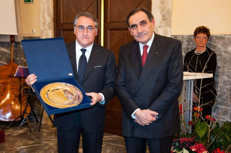 Consegnato il premio Imprenditore dell’anno 2012 a Piero Carlo Bonzano