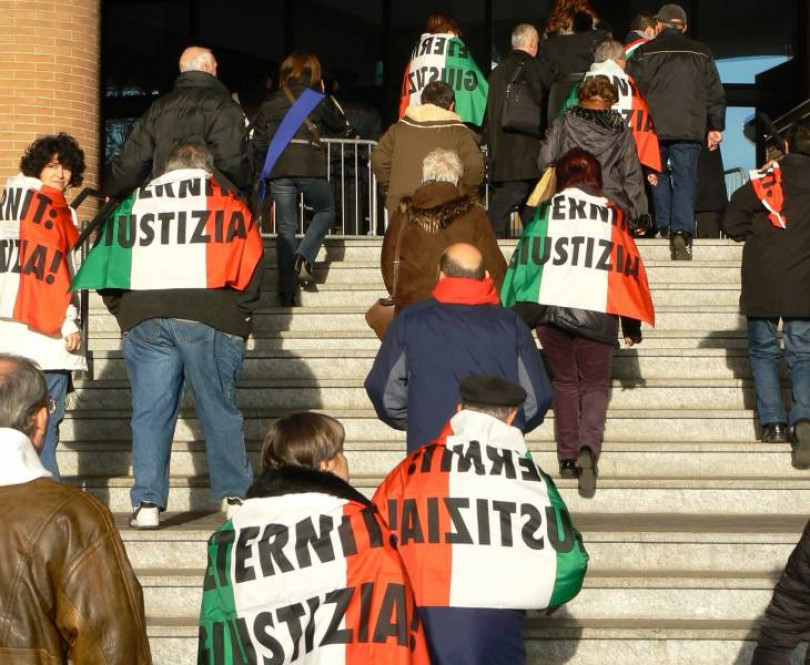 <b>TRANSAZIONE SCHMIDHEINY</b> Il Comune di Casale ha detto «no» alla proposta dell'imputato svizzero