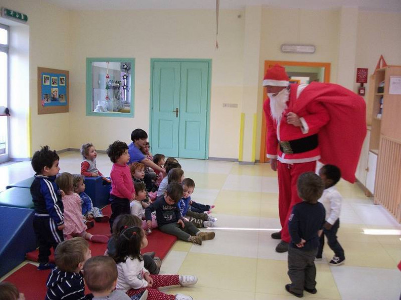 Le visite di Babbo Natale negli Asili Nido comunali di Casale