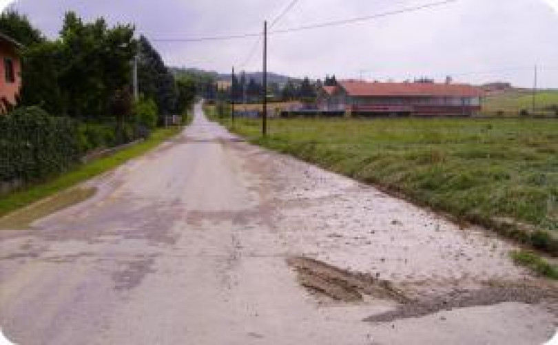 Maltempo: disagi alla viabilita' e danni all'agricoltura