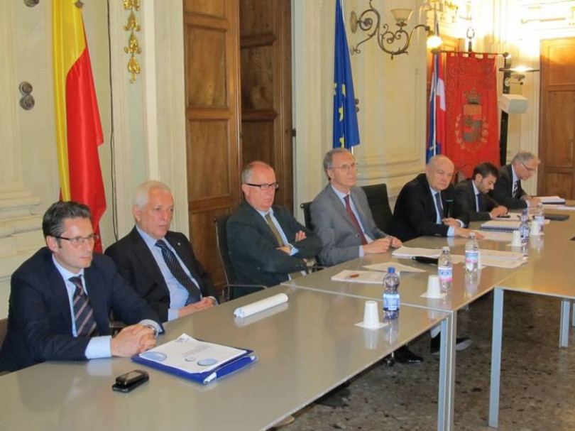 Il sindaco Demezzi presidente del comitato strategico del Centro Amianto