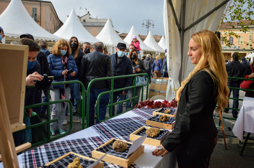 Moncalvo: la seconda domenica della Fiera del Tartufo