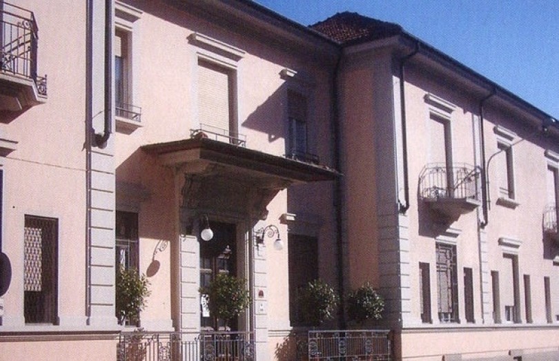 Un sansalvatorese spara alla moglie e poi si toglie la vita