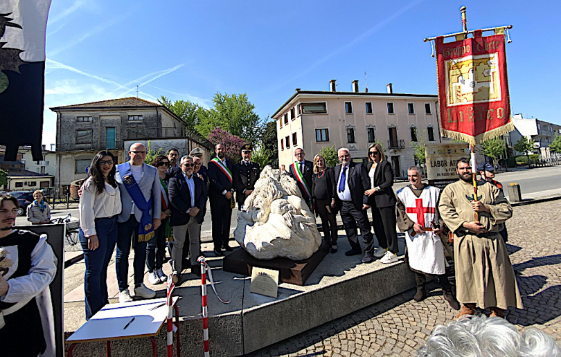 Dal calcare la scultura “2020”. Buzzi Unicem è nel progetto