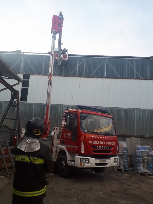 Interventi dei Vigili del Fuoco per i danni del forte vento