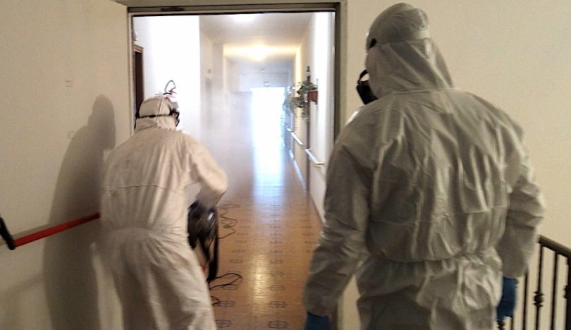 «Nulla di concreto è stato attivato. Nessun tampone, niente analisi sierologiche né agli ospiti né al personale»