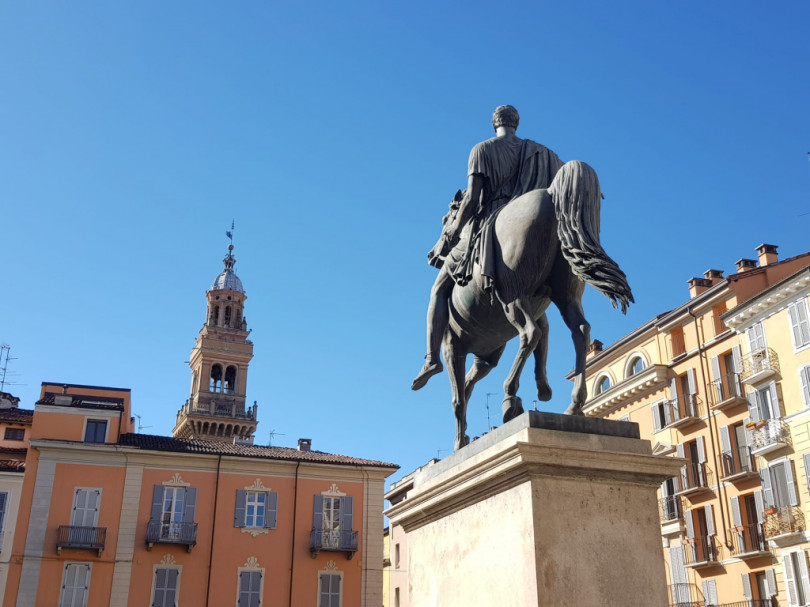 Autismo: “ImmaginiAmo di ogni giorno una sfumatura blu”