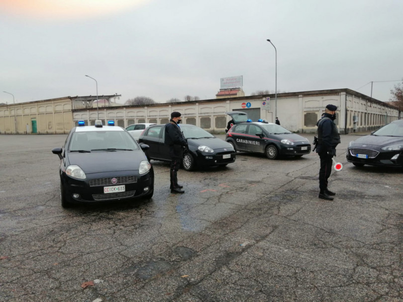 Furti in negozi di via Roma: due denunciati