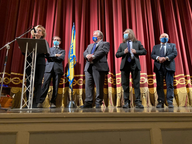 Seimila euro per Vitas con il 