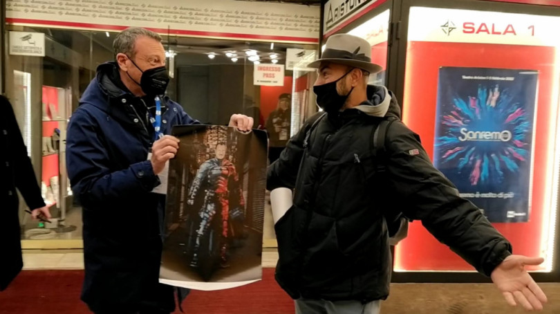 Amadeus, Saldì e il poster di... Batmadeus