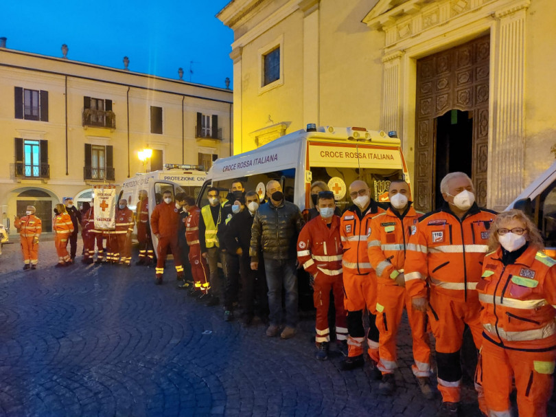 Un minuto di raccoglimento per le vittime del Covid