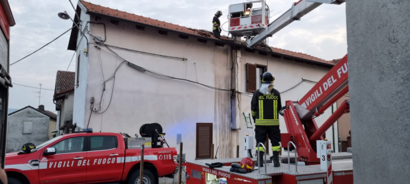 Incendio in un'abitazione di Solonghello