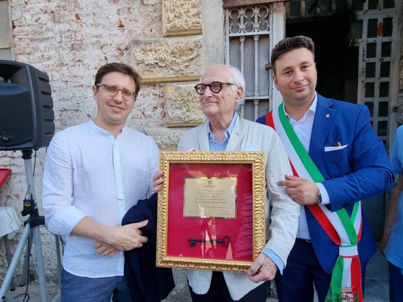 Lo stabile delle ex carceri al Comune: ospiterà anche la Collezione Bistolfi