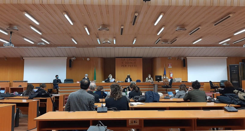 Eternit bis, Schmidheiny assolto a Torino per un omicidio colposo: diminuita la condanna per un unico caso