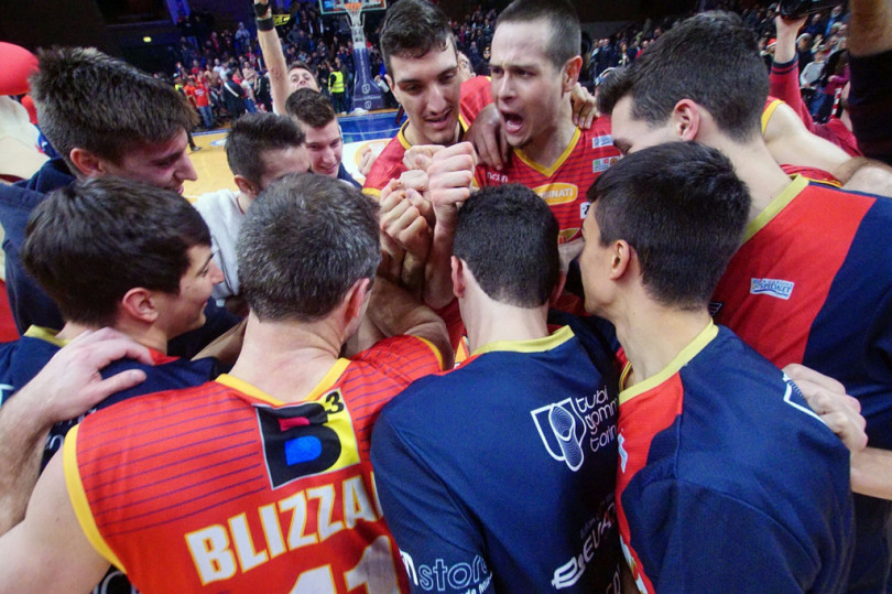 La Novipiù vince nettamente il Super Derby di Natale contro la Eurotrend Biella: 83-72
