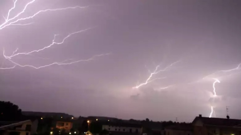 Prosegue l’allerta gialla. Lunedì allerta arancione