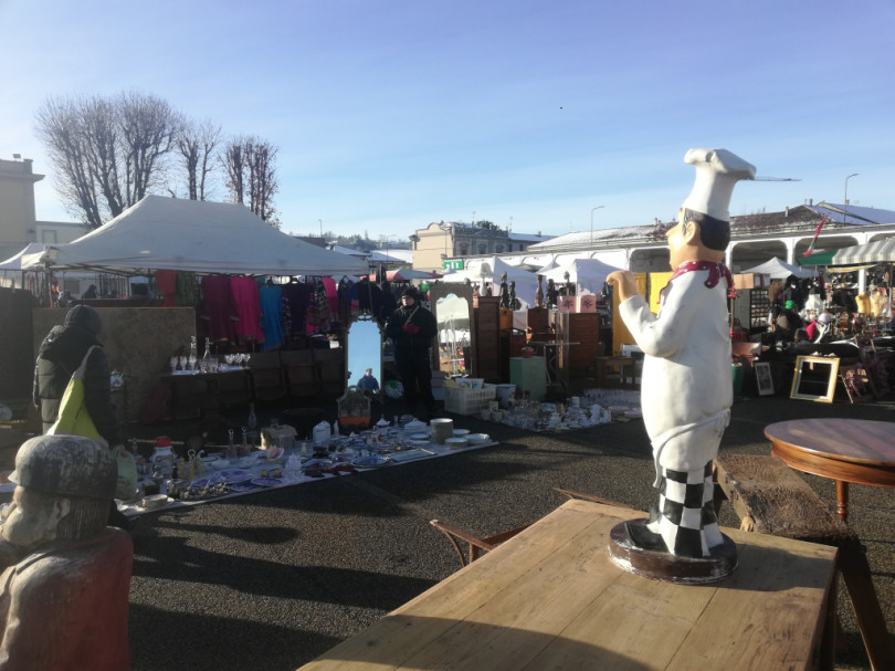 Mercatino dell'antiquariato: domenica la prima edizione del 2022