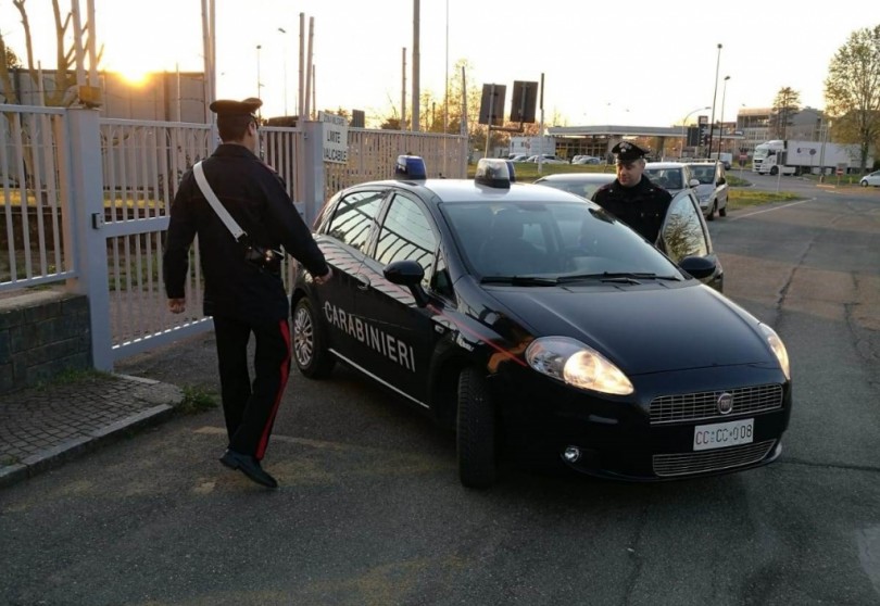 Valenza, due albanesi arrestati per furto dai Carabinieri
