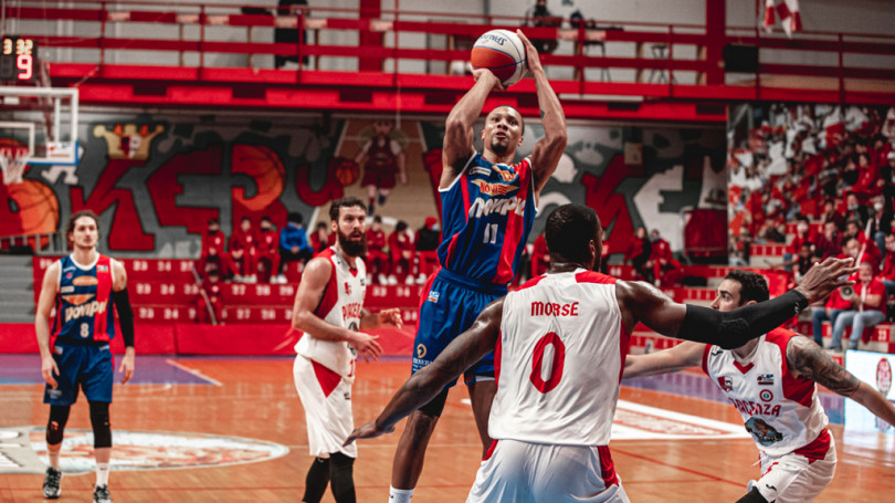 Novipiù, che beffa! Piacenza trova uno stellare quarto periodo portando il match all’overtime e vincendo in volata 87-84