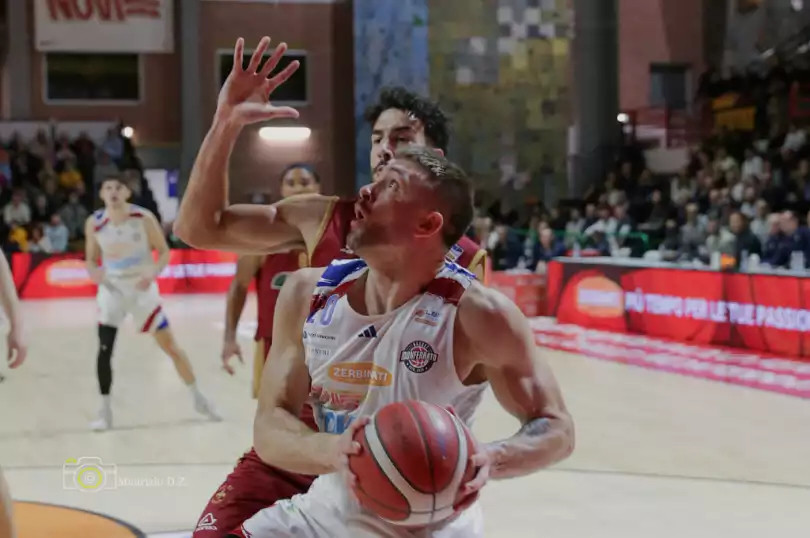 La Novipiù rialza la testa e domina il match salvezza contro la Elachem Vigevano: 86-61