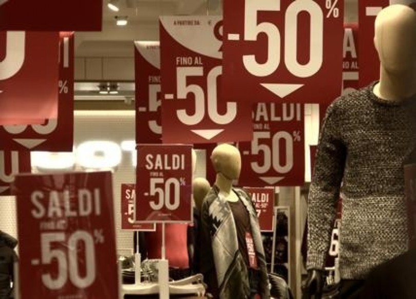 Saldi, al via le vendite scontate. Dureranno otto settimane
