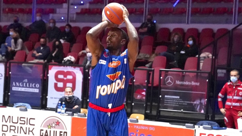 La prima al PalaFerraris della Novipiù è contro Bergamo