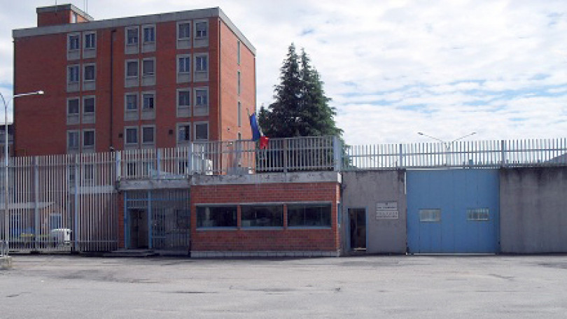 Agente aggredito da detenuto: ancora altissima tensione in carcere a Vercelli