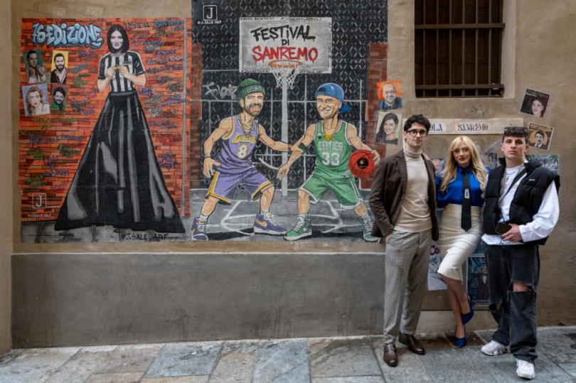 A Sanremo il murales di John Sale a tema... basket