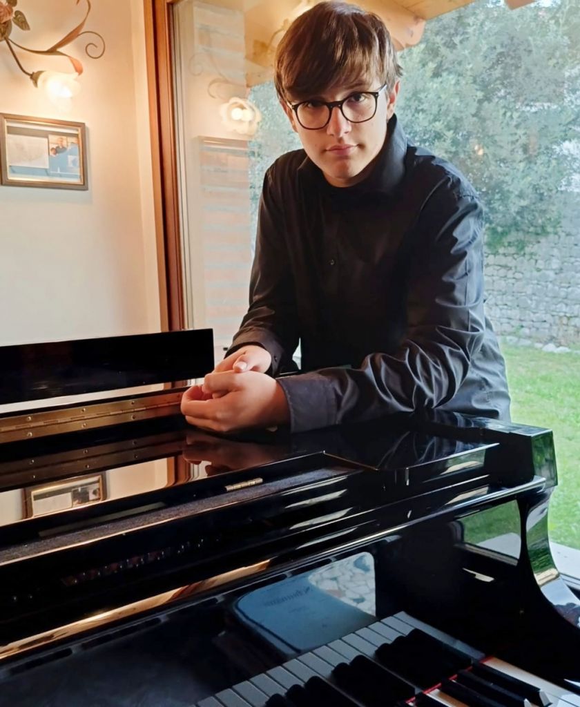 MCF: il pianista:Arturo Grollo