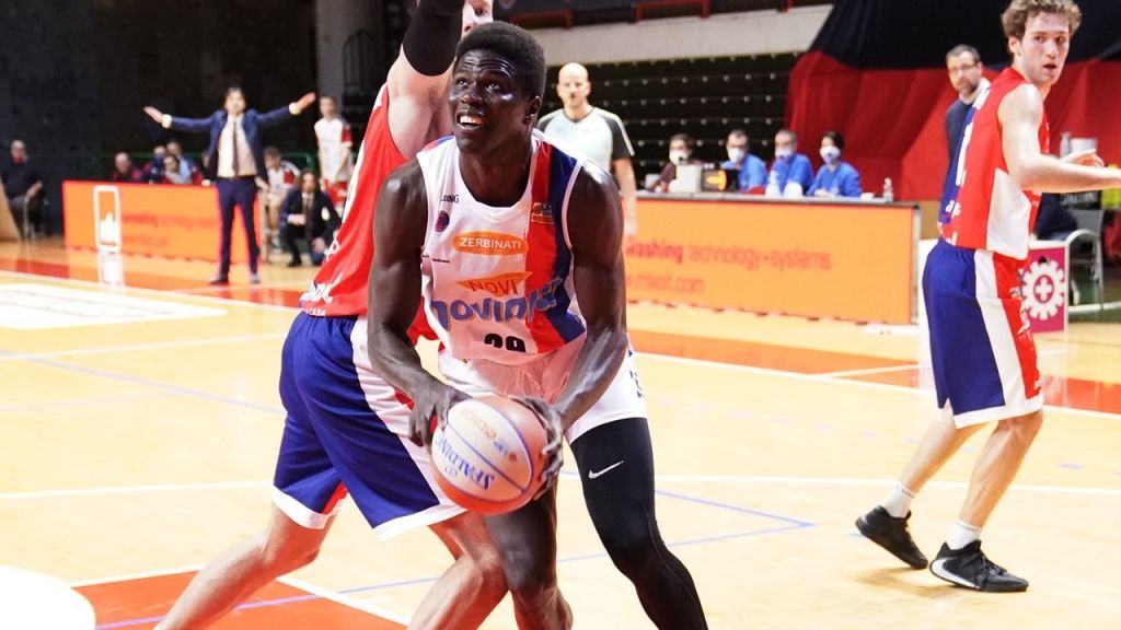 Al PalaFacchetti la Novipiù batte Treviglio con il punteggio di 77-88