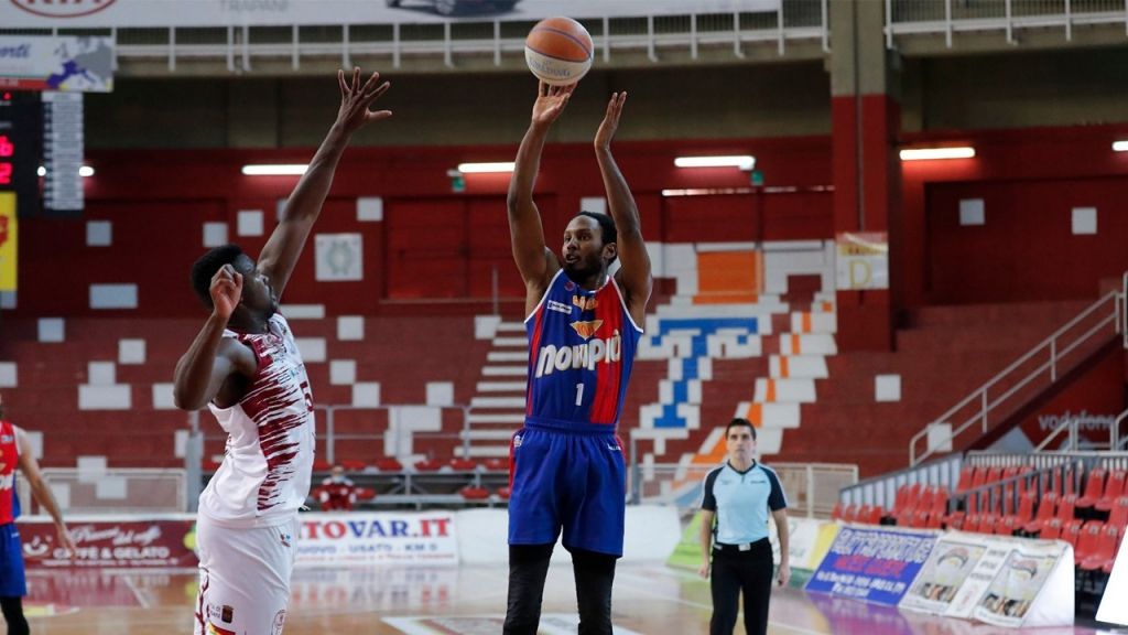Il match del PalaFerraris fra l’APU e la Novipiù se lo aggiudica Udine: 74-85 il finale