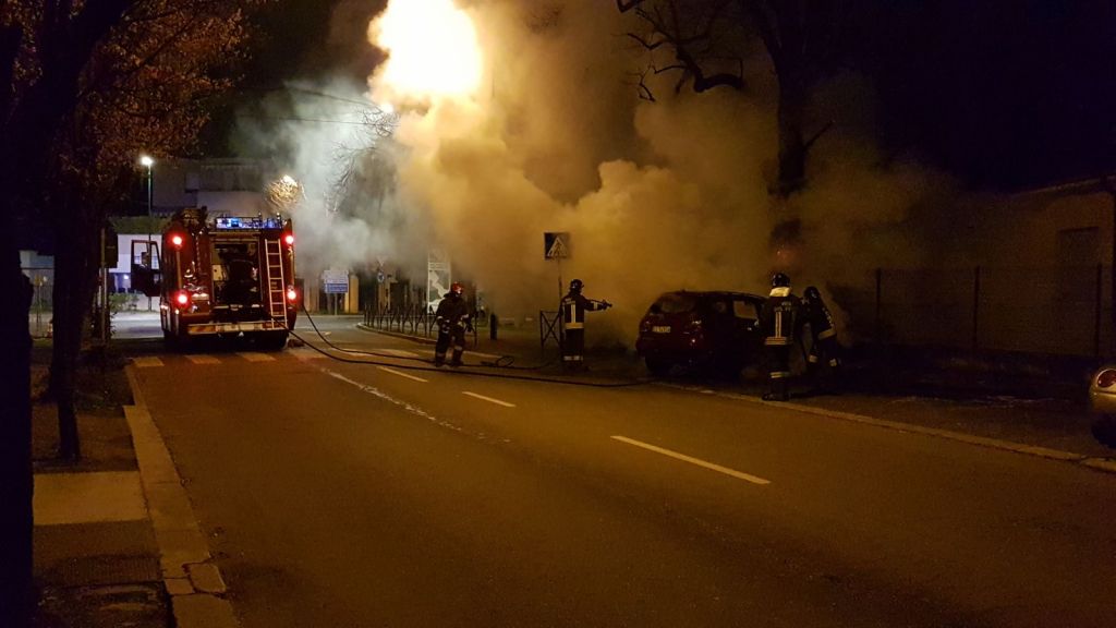 Arrestato dalla Polizia l'incendiario: è un casalese di 48 anni noto in città