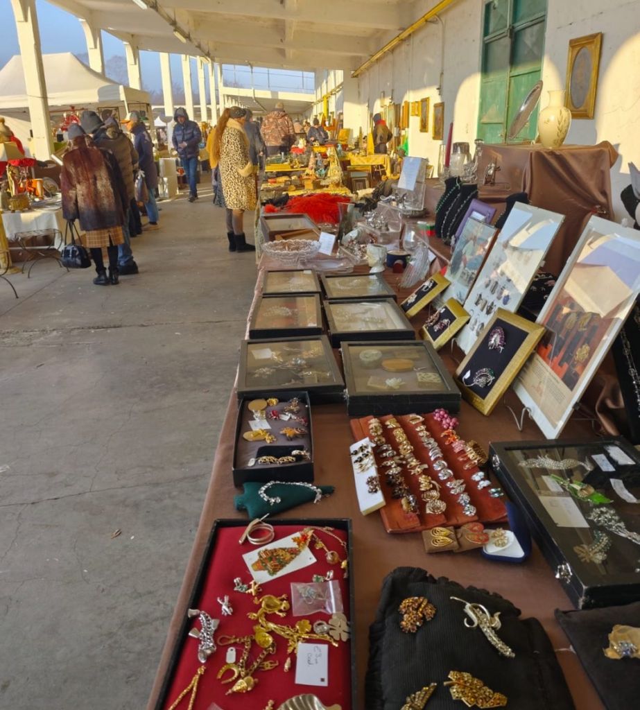 I bijoux al mercatino