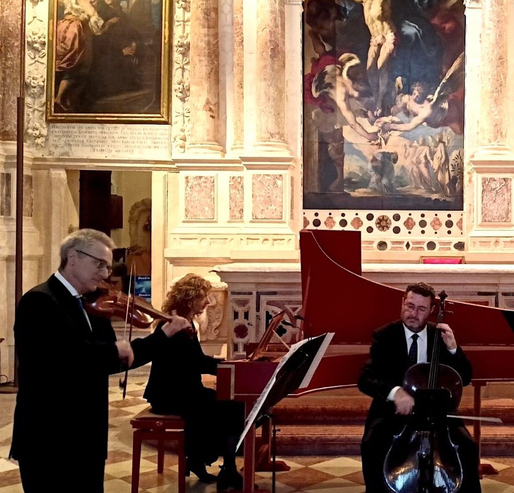 ...M'inebriava il Dolce Canto